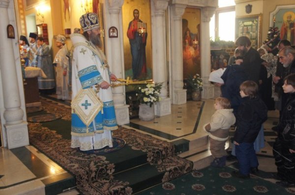 Служение Митр. Павла 2015