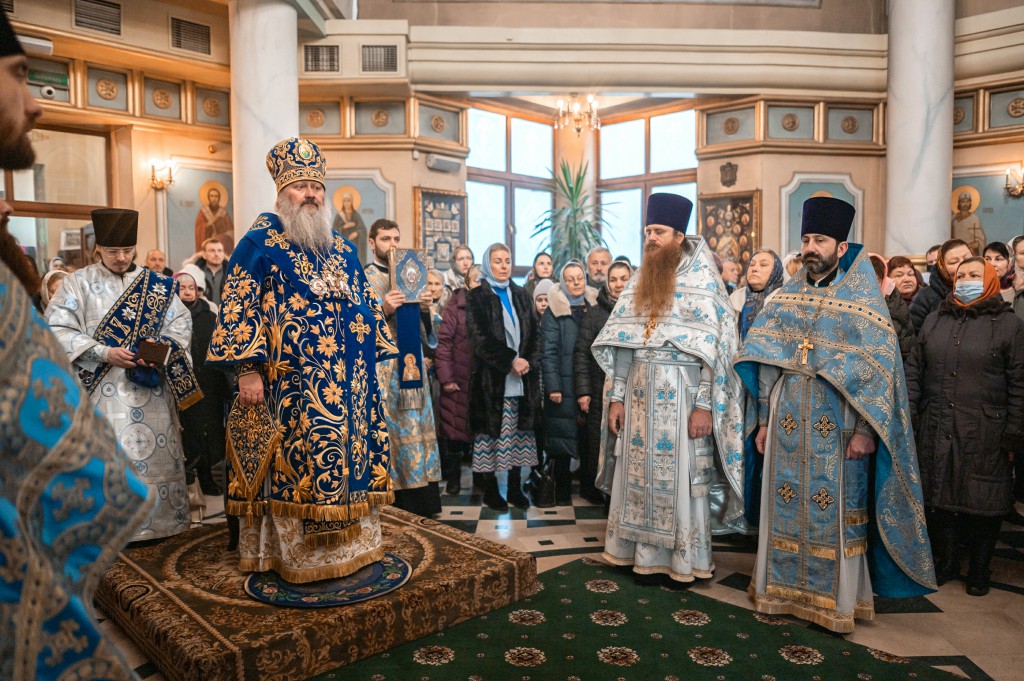 Служба с Митрополитом Павлом. 8.01.2022г.