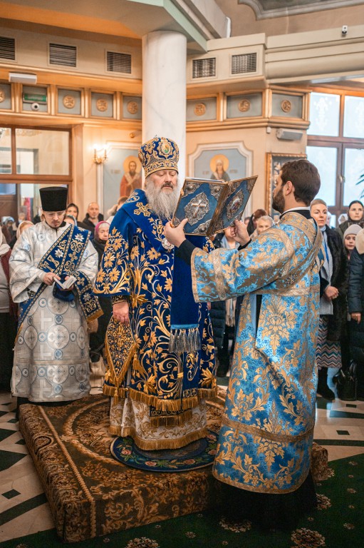 Служба с Митрополитом Павлом. 8.01.2022г.