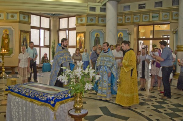 Погребение Плащаницы Божьей Матери, 2015