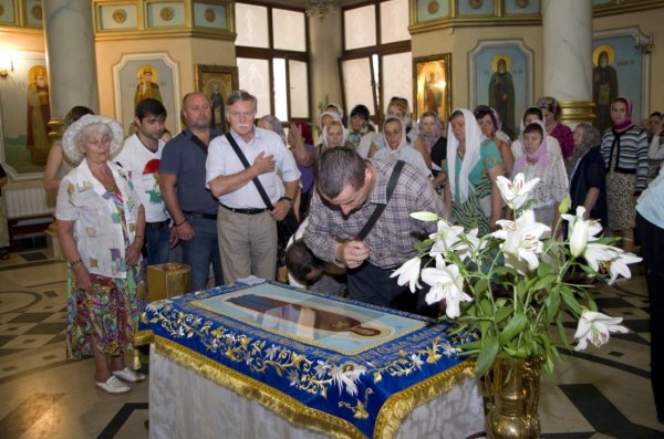 Погребение Плащаницы Божьей Матери, 2015