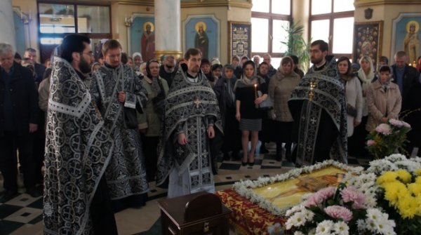 Великая Пятница 2015