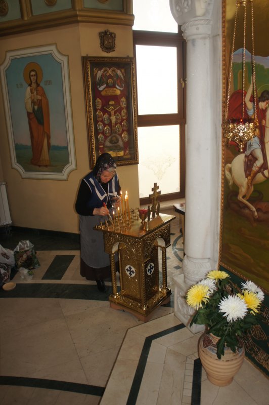 Уборка храма 2014