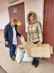 Допомога волонтерам