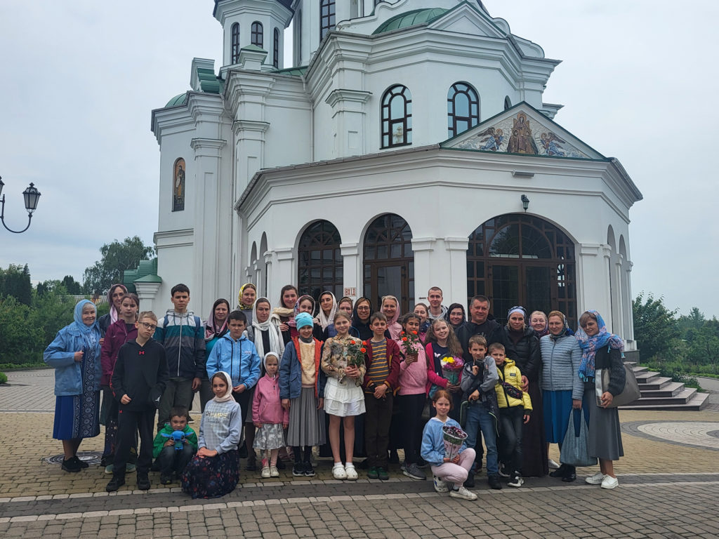 Закінчення навчального року в недільній школі Закінчення навчального року в недільній школі